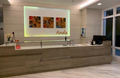 Muntinlupa Apartment | Relaxing Boho Beach Condo with Pool Access & Netflix