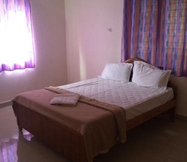 Yercaud Villa | Cozy Bamboo Private Homestay: 9/10 Rated & Family-Friendly