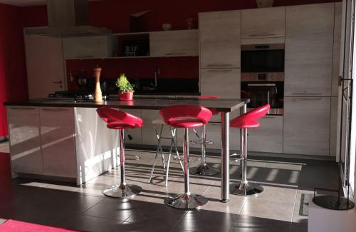 Tomblaine House | Inviting Stay at Chez Frédéric with Kitchen Amenities