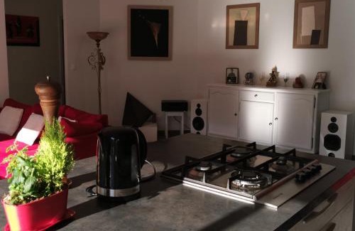 Tomblaine House | Inviting Stay at Chez Frédéric with Kitchen Amenities