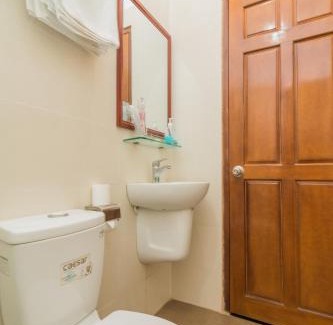Tran Phu Beach Hotel | Top-Rated Truc Hung Hotel: Family-Friendly & Accessible Stay