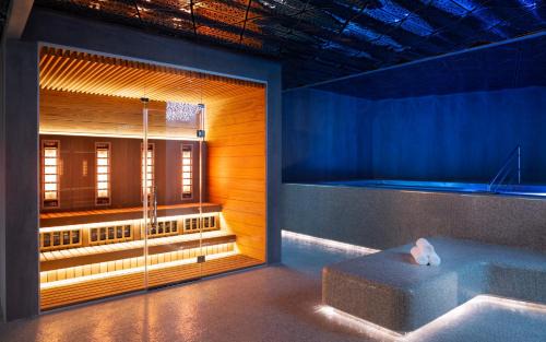 Arbat Hotel | Admire Marriott Moscow Hotel Novy Arbat: 5-Star Comfort