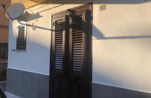 San Nicola l'Arena House | Family-Friendly Stay at Ferienhaus - San Nicola L' Arena