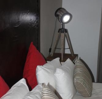 Otjiwarongo House | Relax at Bush Pillow Guest House with Oceanfront Views