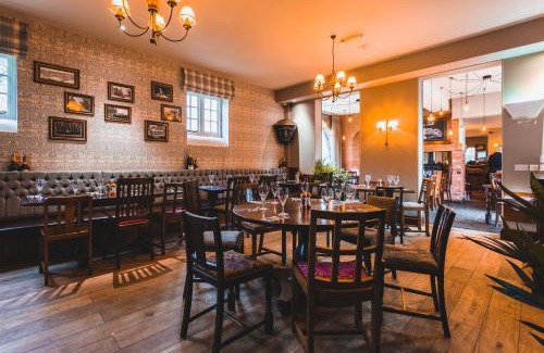 Amerton Hotel | Experience Comfort at The Dog & Doublet Inn - Pet Friendly Stay
