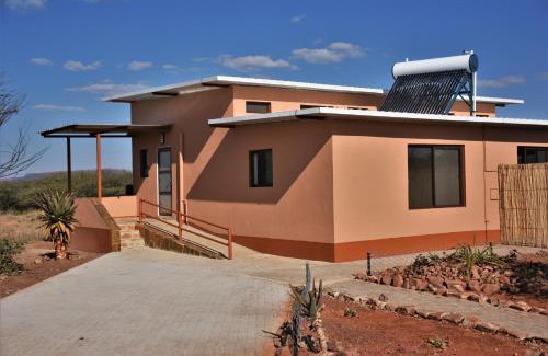 Otjiwarongo Cabin | Experience Cheetah View Lodge: Guest Rated 10/10 Stay