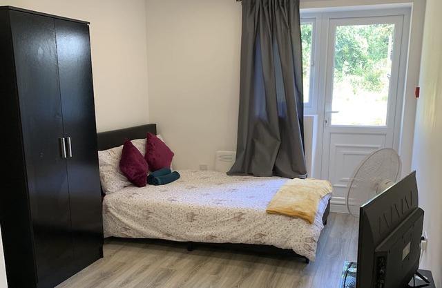 Lovely London studio flat