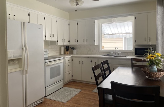 Quiet neighborhood in Soda Springs, a great place for many adventures.