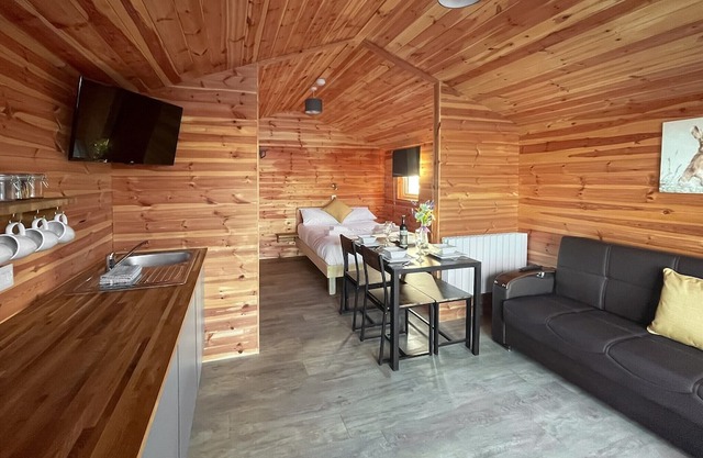 1 bedroom accommodation in Old Leake