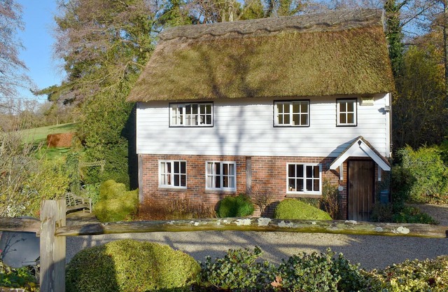 3 bedroom accommodation in Blackboys, near Uckfield