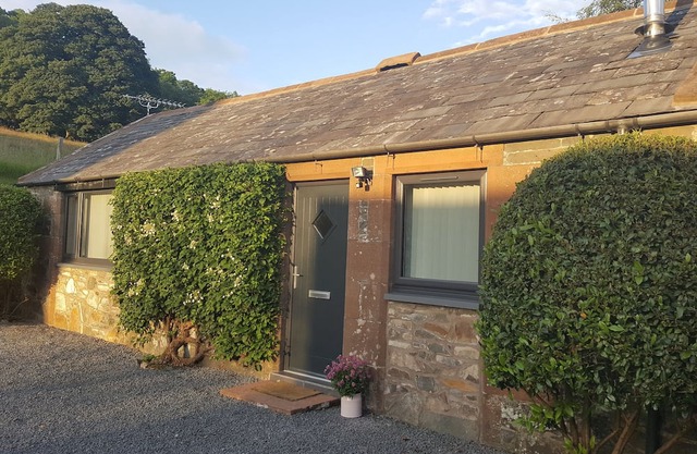WEE GLEBE, Luxury Converted Stable perfect for romantic getaway