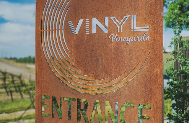 Vinyl Vineyards