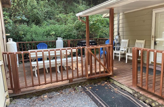Trail House In Gilbert Sleeps 12