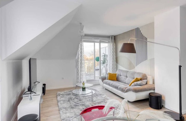 Spacieux F4 à Bobigny – Confort Moderne et Proximité des Transports en Communn