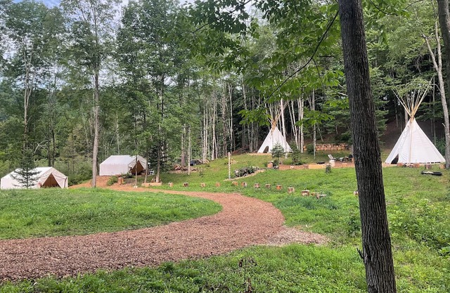 Lodges @ Tamias Post