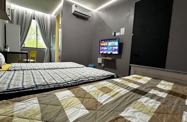 Self Check in Homestay Room 3, Y5 Netflix Parking Coway