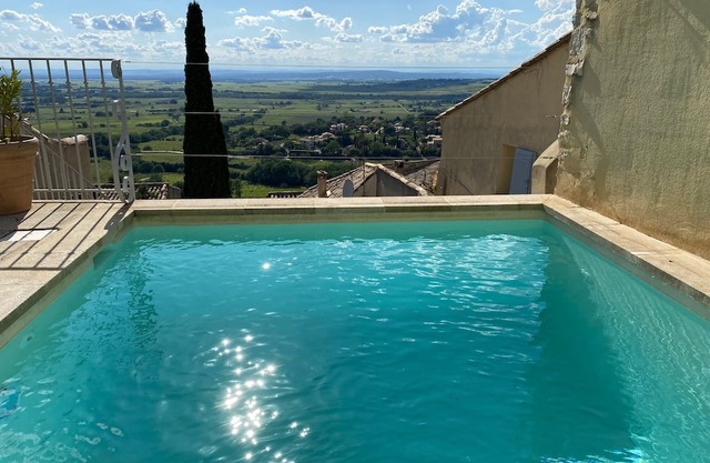 Maison D'hôtes en Provence Dans un Village Pittoresque