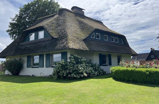 Schaalseechalet Comfortable holiday residence