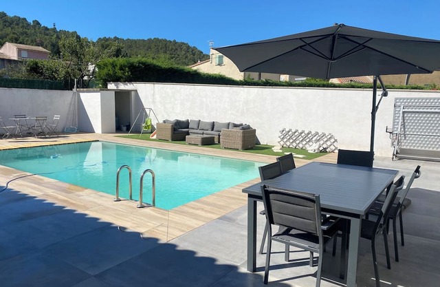 3-bedroom villa with pool