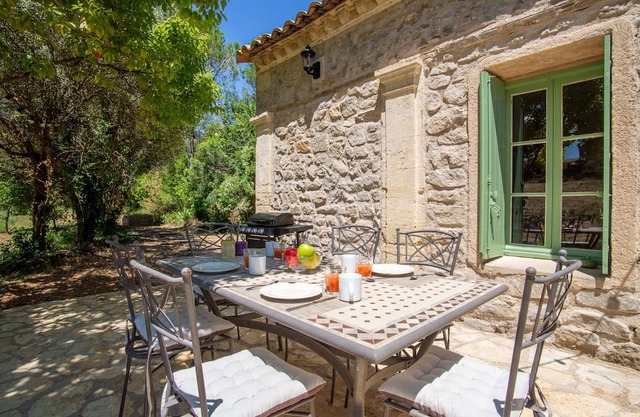 Le Mazet de Sainte Croix