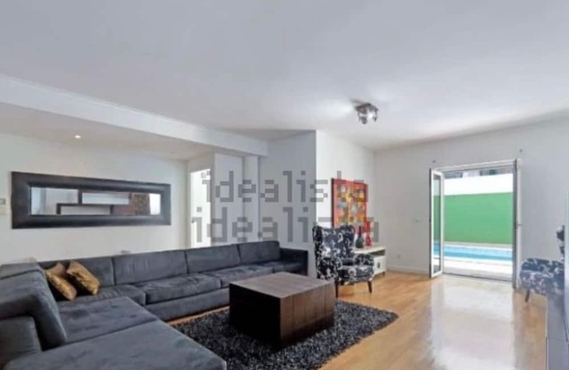 Wow Caxias Luxury Guest House