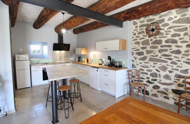 Gite La Chapelle-d'Alagnon, 5 bedrooms, 10 persons