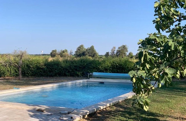 Le Clos des Grenadiers-House-Family-Ensuite with Bath-Garden view