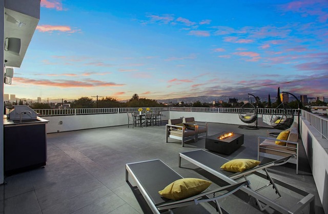 Amazing House In Best Location