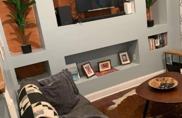 🍿 Netflix ⇥ Near Fishtown ⇥ Backyard ⇥ Free W/D