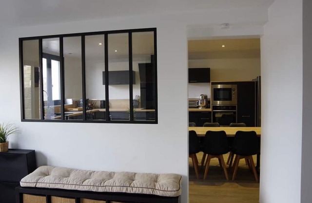 Maison Moderne Loft, Idéalement Située Pour les JO 2024. Golf /equitation / Velo