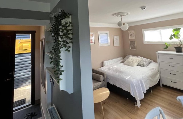 Entire cottage in Kópavogur in a quiet and beautiful neighborhood