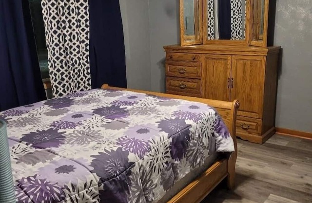 Travelers Guesthouse n4 bedroom, 2 bathroom n