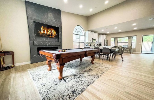 Modern | Lux Scottsdale Living | Central Location