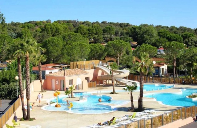 Camping 4 étoiles - Parc aquatique - eeidfi