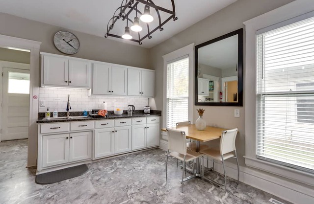 The Porter Pearl: Centrally Located Joplin Home!