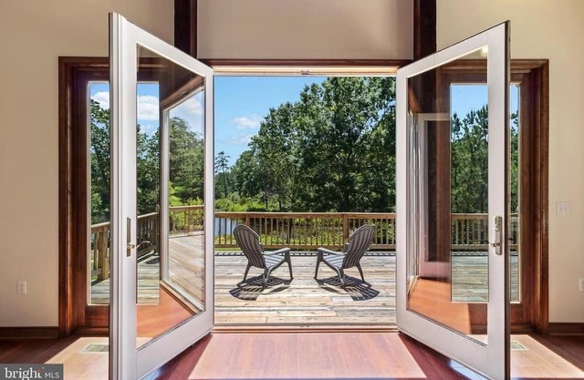 A Private , Stunning Vacation Home or Retreat