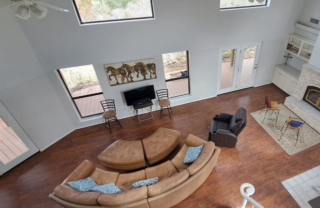 Views Views Views! Spacious & Close to The Fun!