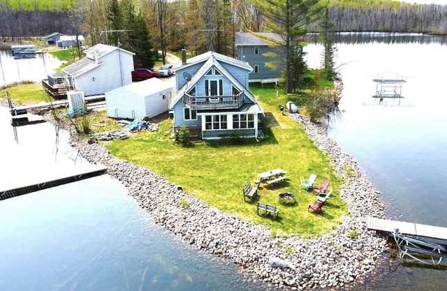 Birch Point Lake House, Arbutus Lake, PickerelWi.