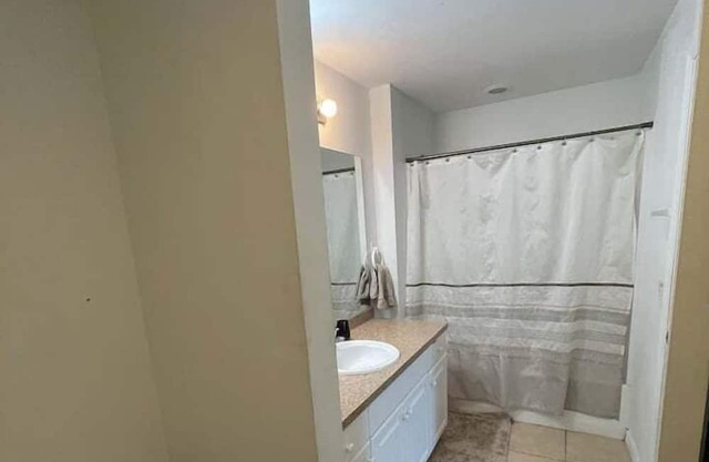 4 Bedroom 838438 by Houzlet