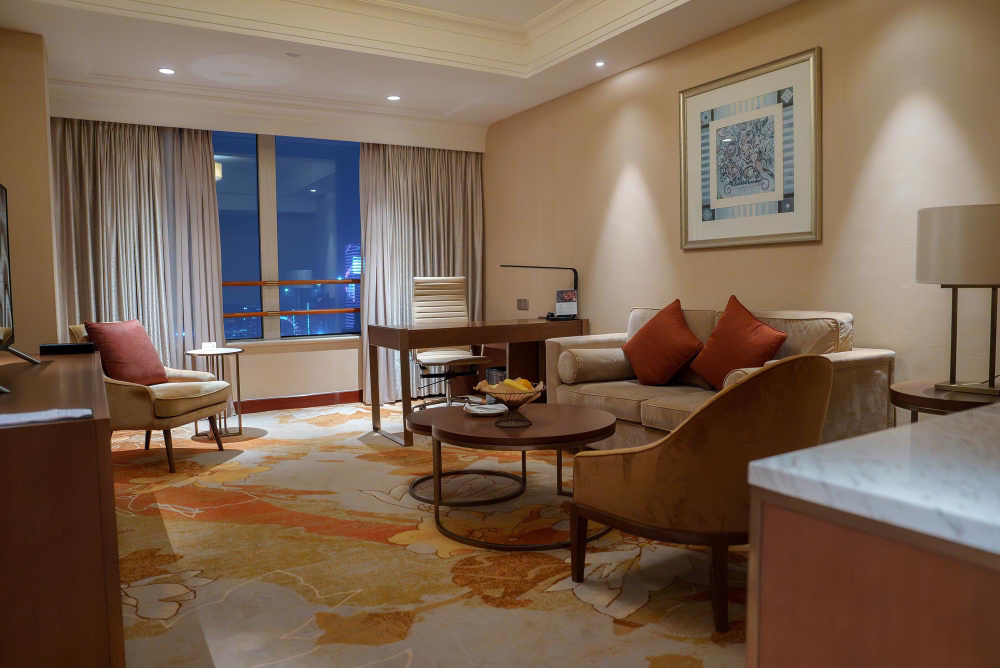 Huge HIGHRISE LUXURY CONDO LES MANHATTAN NYC w/All Amenities