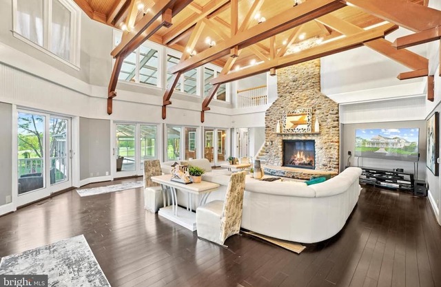 Luxury Farmhouse w/ Indoor Pool, 30 min from Washington, DC