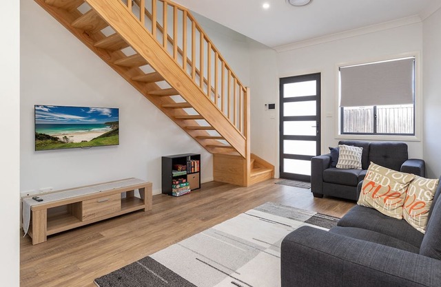 Villa 1/84 Macintosh St