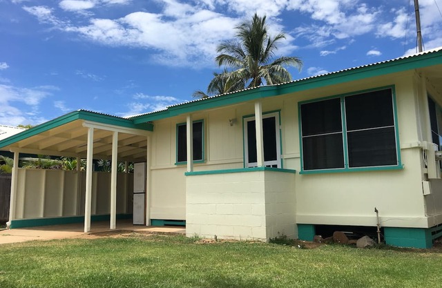 Welcome Military, Medical Staff & Contractors - Kekaha Cottage near PMRF & KVMH