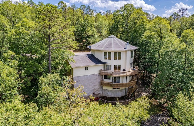 Where the Eagles Soar! First 3 bookings 20% discount. Cyber Mon Dec/Jan stay