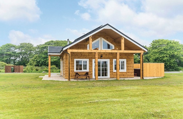 4 bedroom accommodation in Hornsea