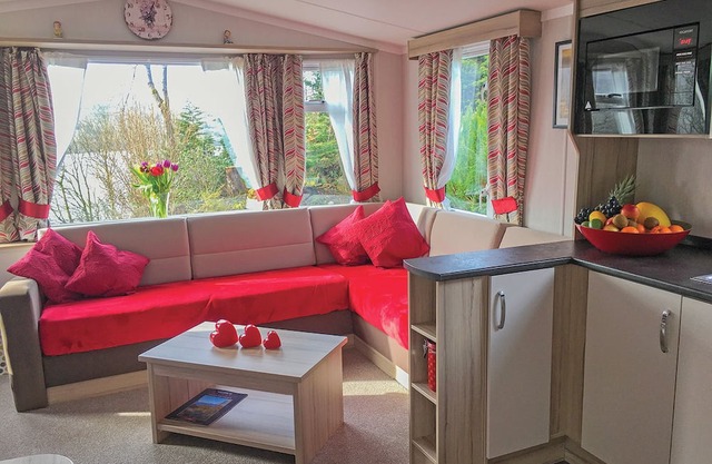 Caravan with one double and one twin.