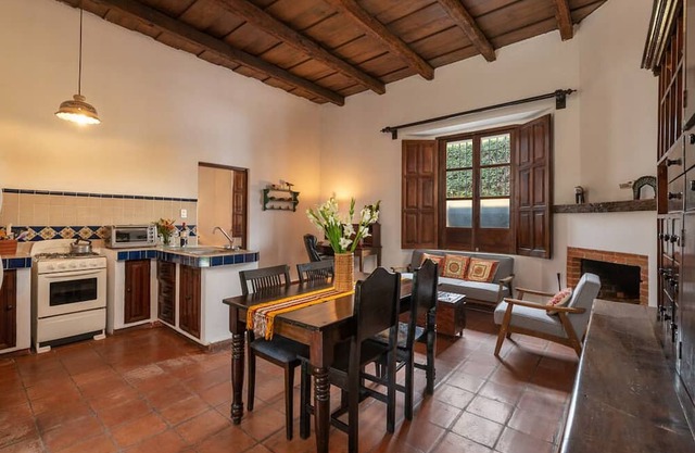 Family House + Apartment in Antigua´s Centre