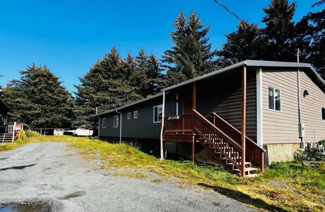 Pleasant 1-bedroom hotel near Pasagshak and the Olds River