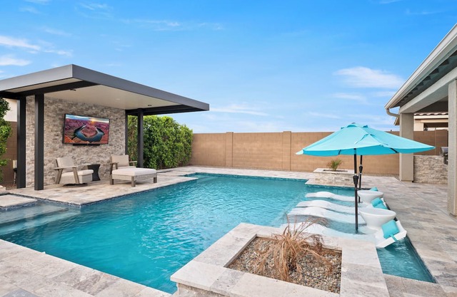 Modern Maricopa home with saltwater pool