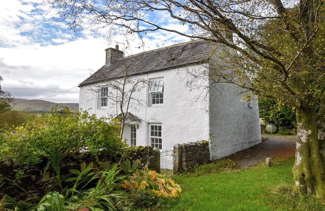 3 bedroom accommodation in Newbiggin-on-Lune